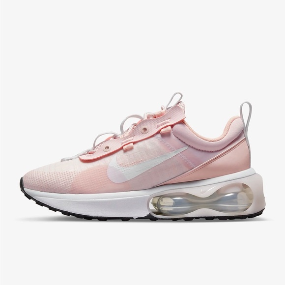 Nike Air Max Womens Shoes (OFFERS ACCEPTED) - Picture 3 of 9